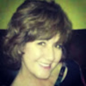 Meet your Posher, Elvia